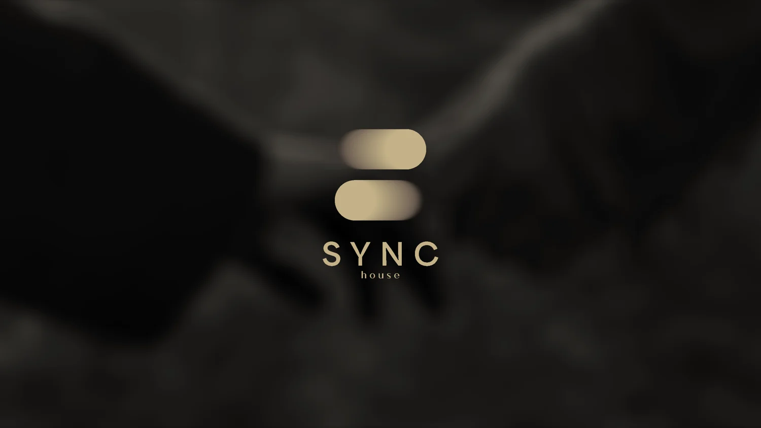 Capa da apresentação de Sync House